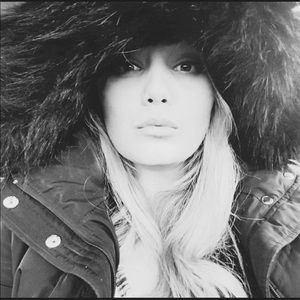 Meet your Posher, Stephanie